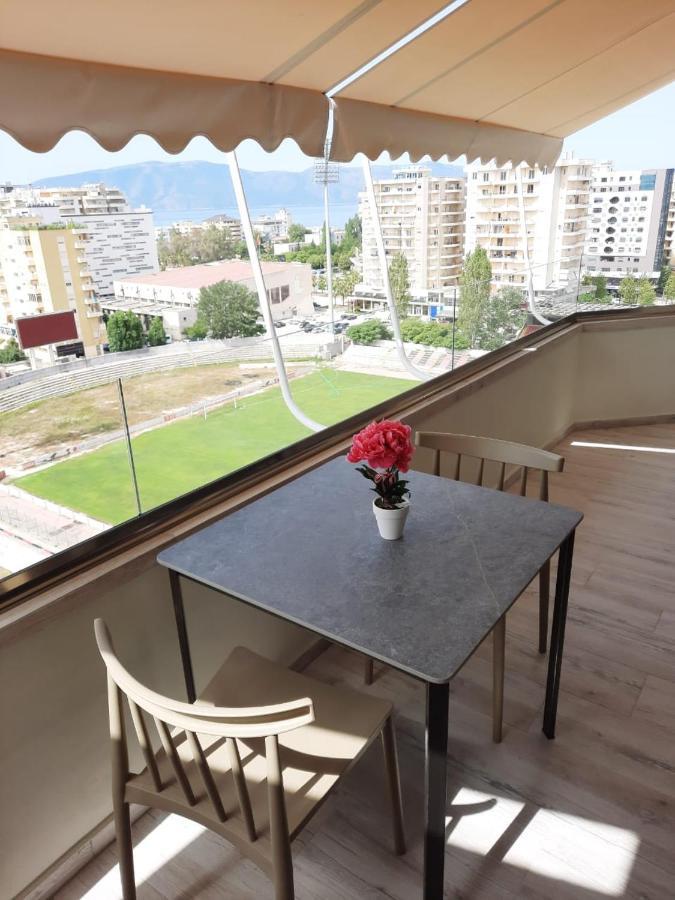 Disy Apartments Vlorë Exteriör bild